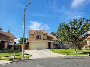 9388 Tangelo Ave, Fontana, CA 92335