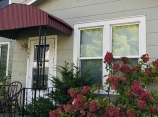 547 1/2 Germania St, Eau Claire, WI 54703