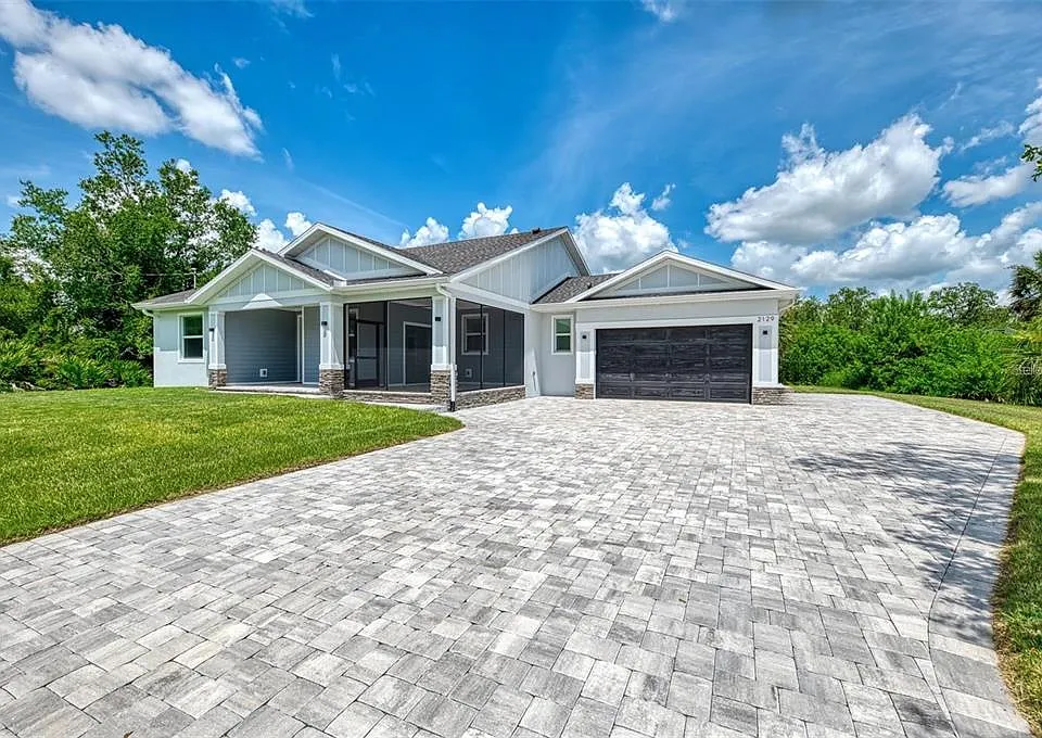 2129 Lorraine Dr