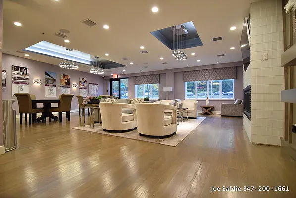 Rented by Safdie Realty Group | media 32