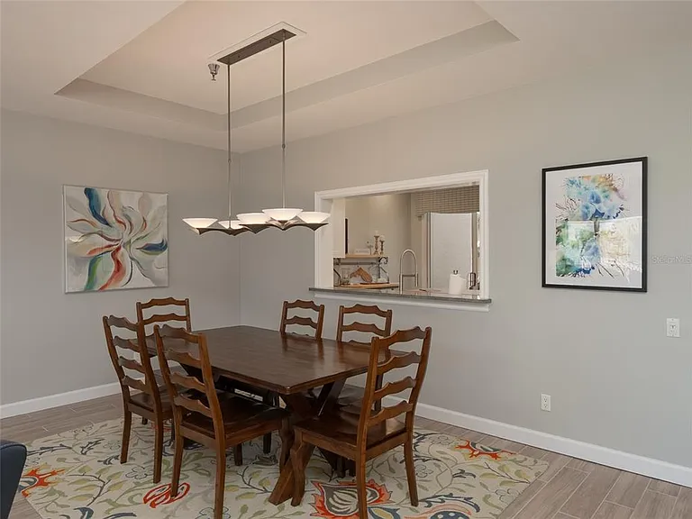 2013 Harbour Links Dr #2013 — Photo 30