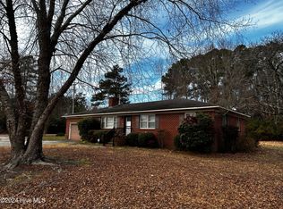 1904 W Church St, Elizabeth City, NC 27909