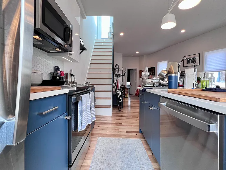 1009 N 4th St #3 — Photo 8