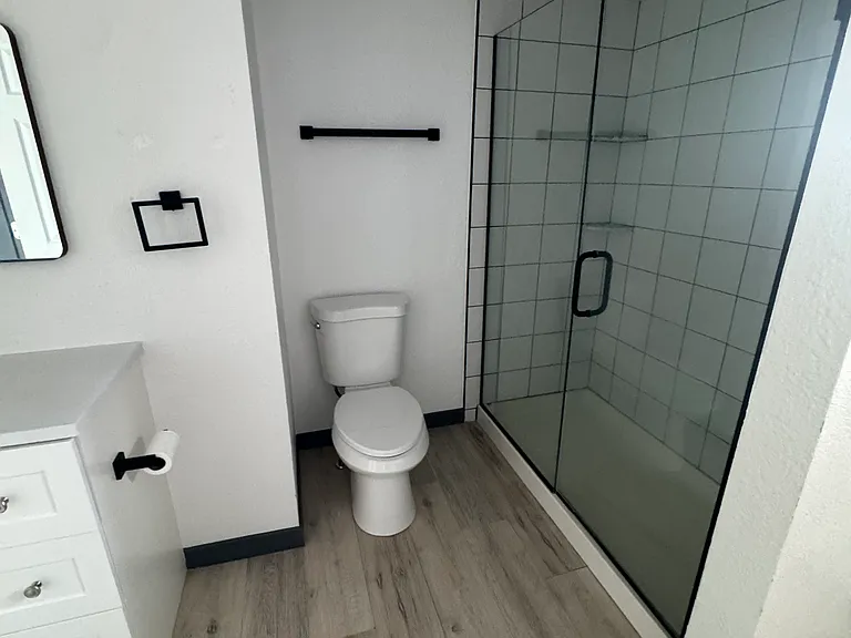 268 E Rolling Hills Dr — Photo 16