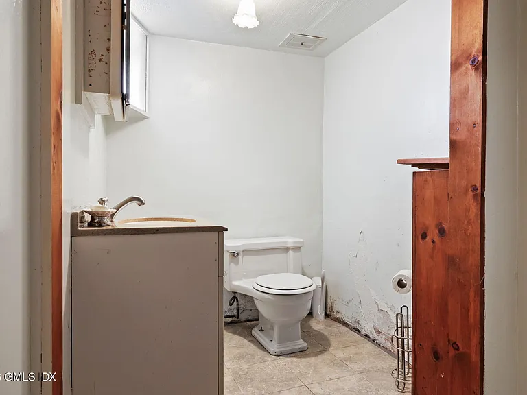 23 Thornhill Rd #1 — Photo 18