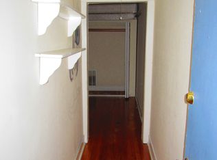 1466 W Argyle St APT 3R, Chicago, IL 60640