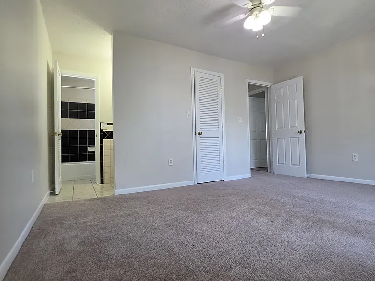 1448 Tina Dr #1 — Photo 25