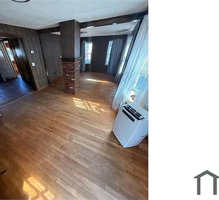 4 bed, $2,300 — Photo 4
