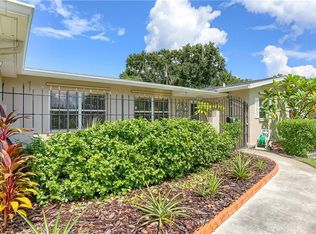 1477 78th Ave N, Saint Petersburg, FL 33702