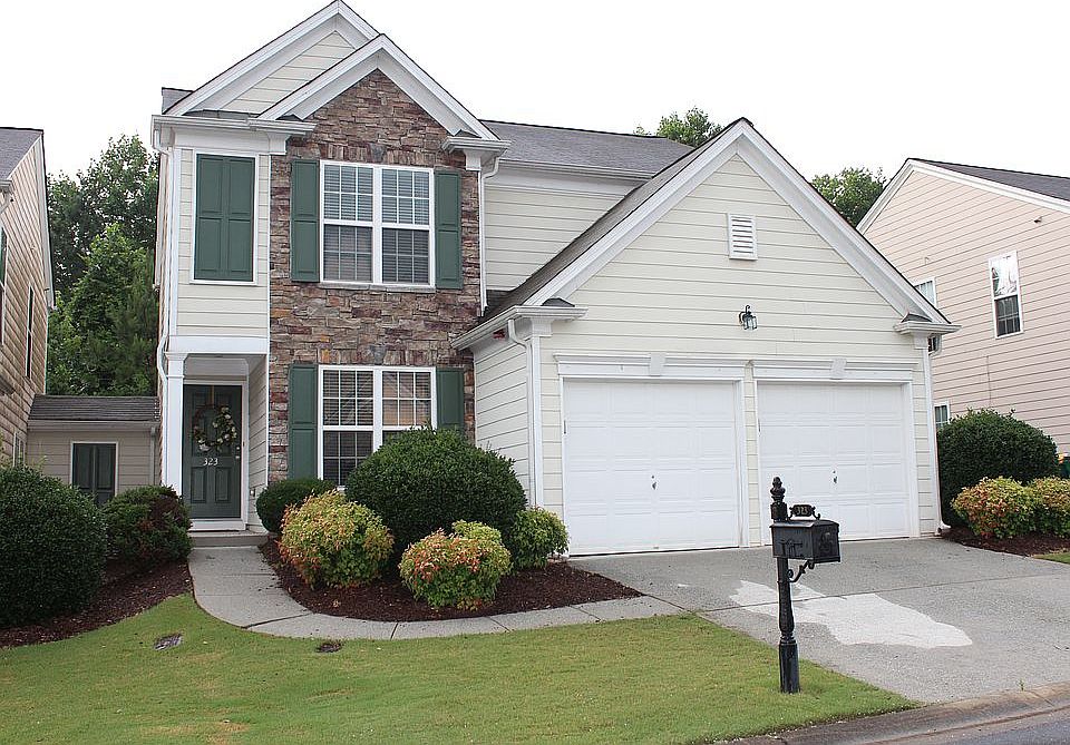 1st image of 323 Balaban Cir