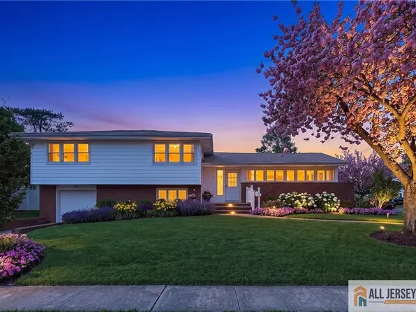 33 Beryl St, South River, NJ 08882