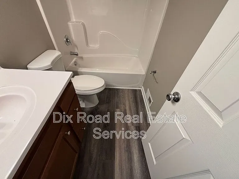 1024 Golfview Dr — Photo 16