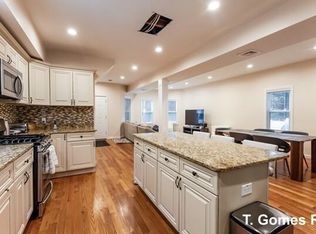 159 Oak St, Newton, MA 02464