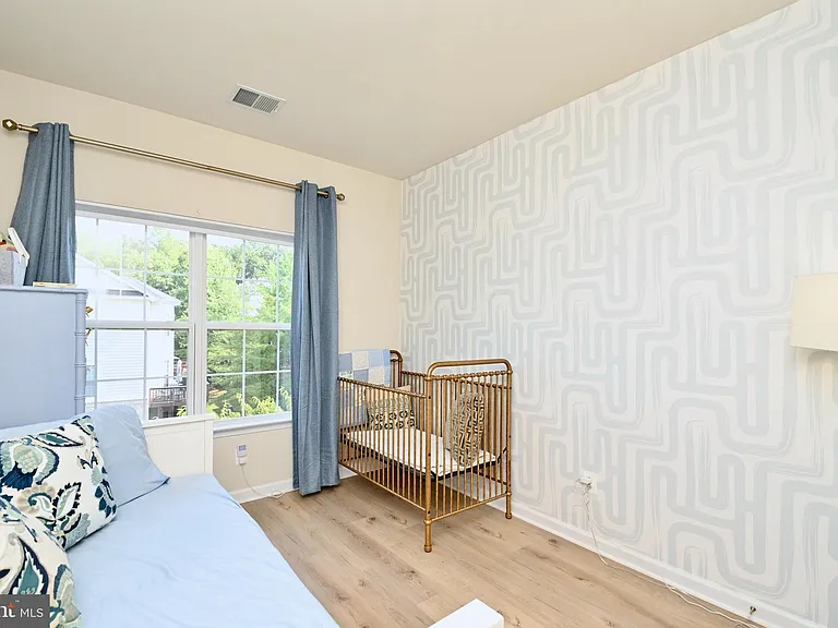 6915 Rolling Creek Way — Photo 22
