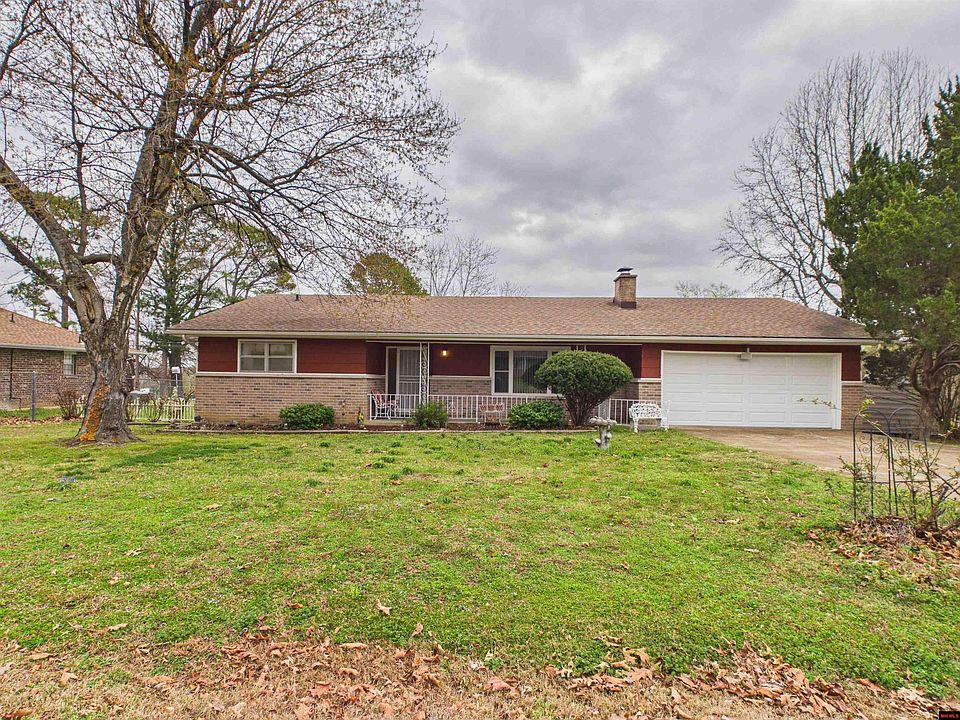 1st image of 54 Pretoria Ln