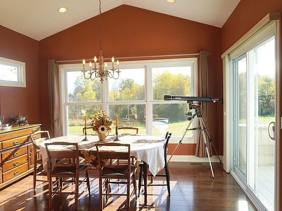 5th image of 6338 Meadow Wood Ln