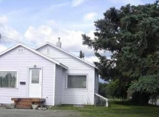 327 W Evergreen Ave, Palmer, AK 99645