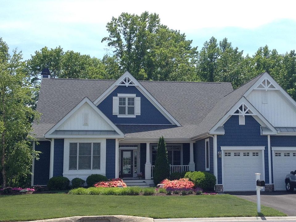 1st image of 32761 Harburg Dr