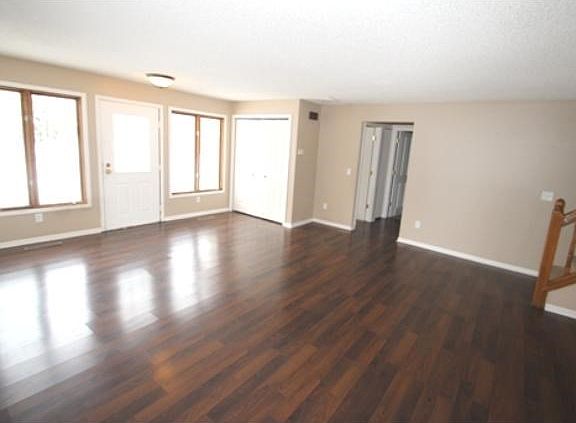 2nd image of 4915 170th Ln NE