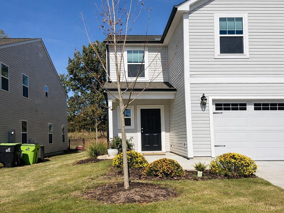 1st image of 656 Bent Willow Dr