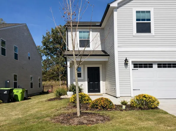 656 Bent Willow Dr, Clayton, NC 27527