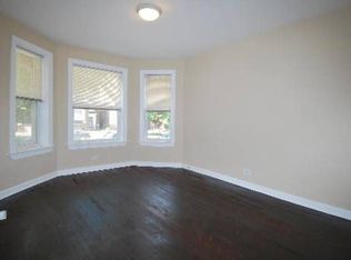 6825 S Indiana Ave, Chicago, IL 60637