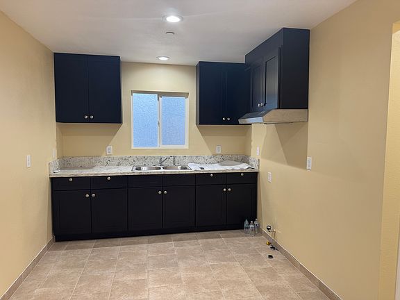 4th image of 6706 Crafton Ave #D