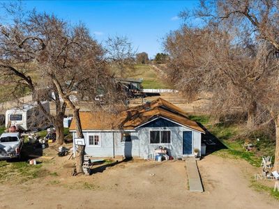 27633 Farmway Rd, Caldwell, ID, 83607