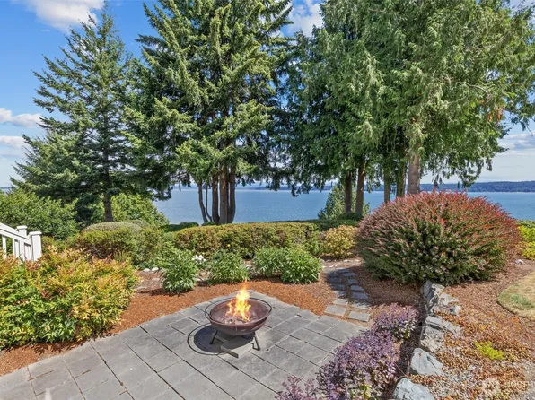 2475 Bretland Road, Camano Island, WA 98282