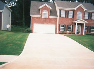 667 Sterling Ct, Riverdale, GA 30274