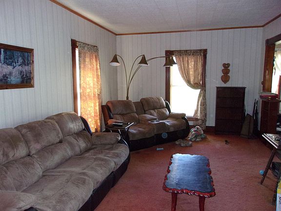 3rd image of 34 South Ave