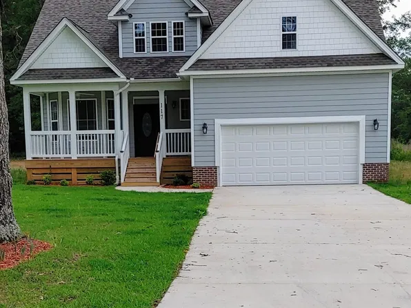 117 Raccoon Trl, Eastover, SC 29044