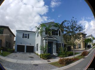 16988 SW 90th Ter, Miami, FL 33196