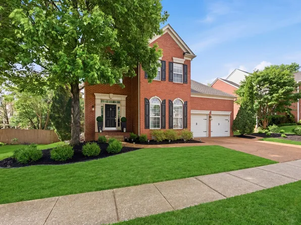 424 William Wallace Dr, Franklin, TN 37064