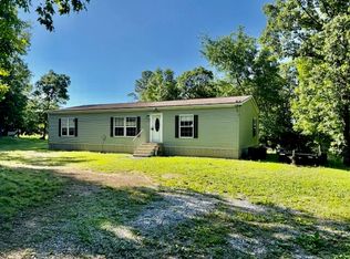 498 Maya Rd, Mountain View, AR 72560
