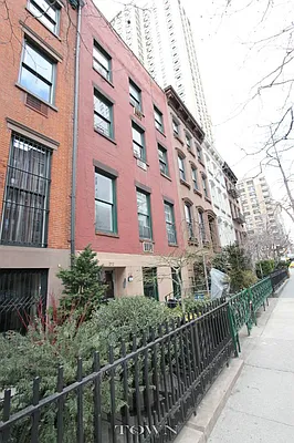Rented by Town Residential | media 8