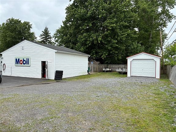 2nd image of 88 Southern Dr