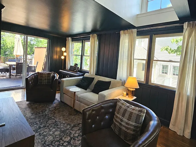 3304 Circle Hill Rd — Photo 8