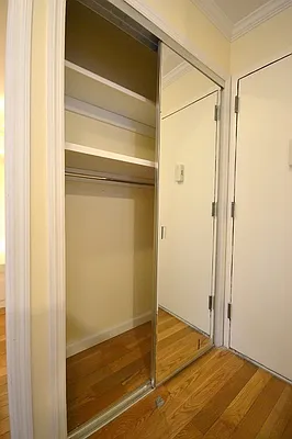 Rented by Bold New York | media 18