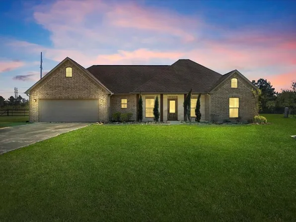 2315 Battlin Bear Dr, Orange, TX 77632