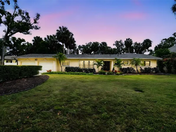 4312 W Beach Park Dr, Tampa, FL 33609