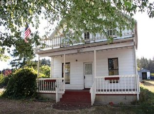 691 Mathis Hill Rd, Yoncalla, OR 97499