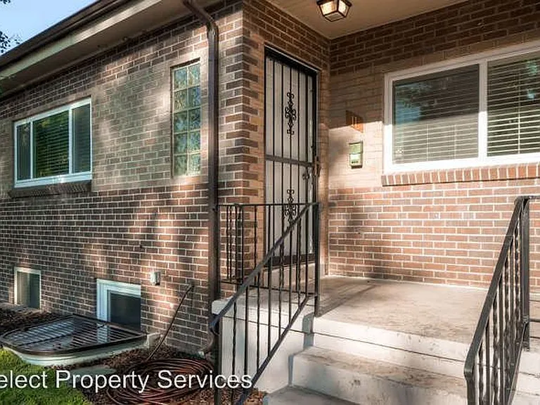 11 S Grant St — Photo 3