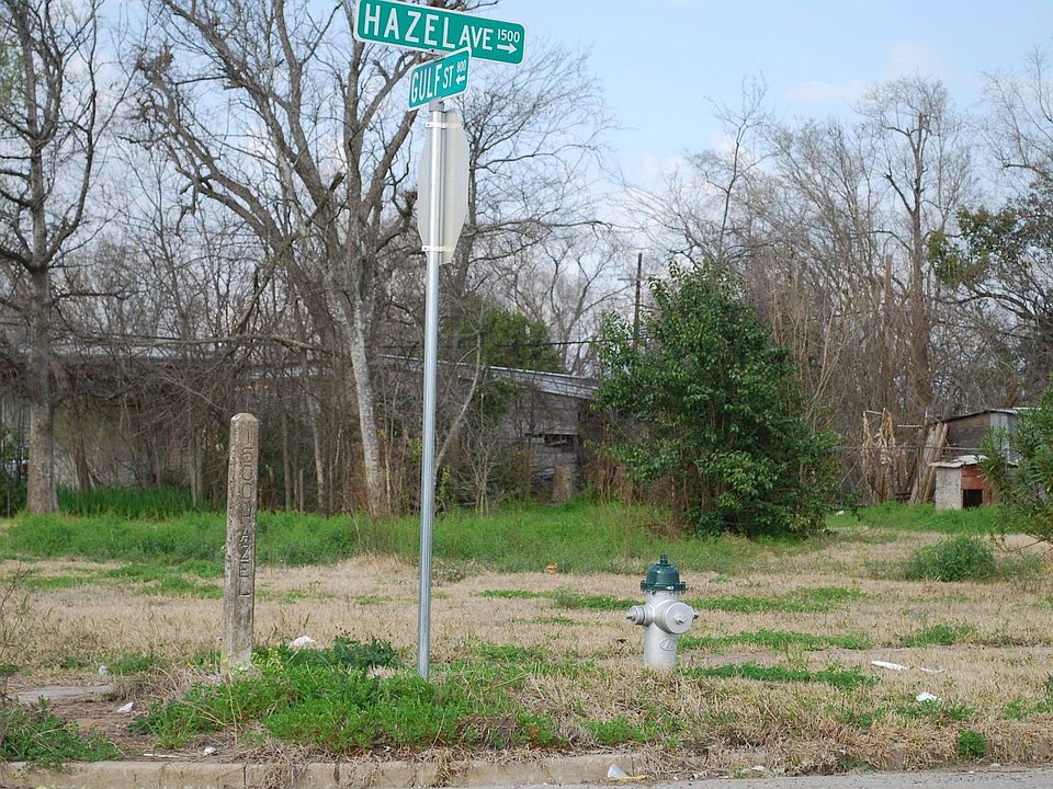 50 x 140 Corner Lot Hazel @ Gulf