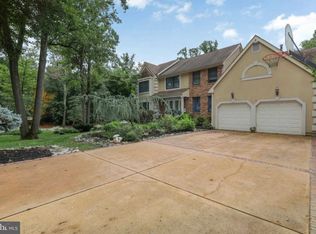 119 W Maple Tree Dr, Westampton, NJ 08060