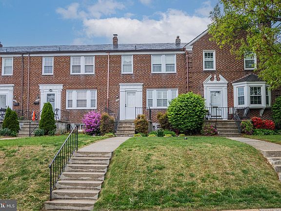 2nd image of 406 Greenlow Rd