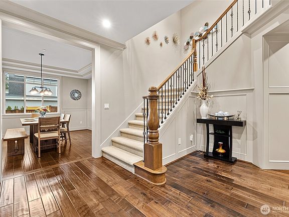 5th image of 5422 106th Avenue NE