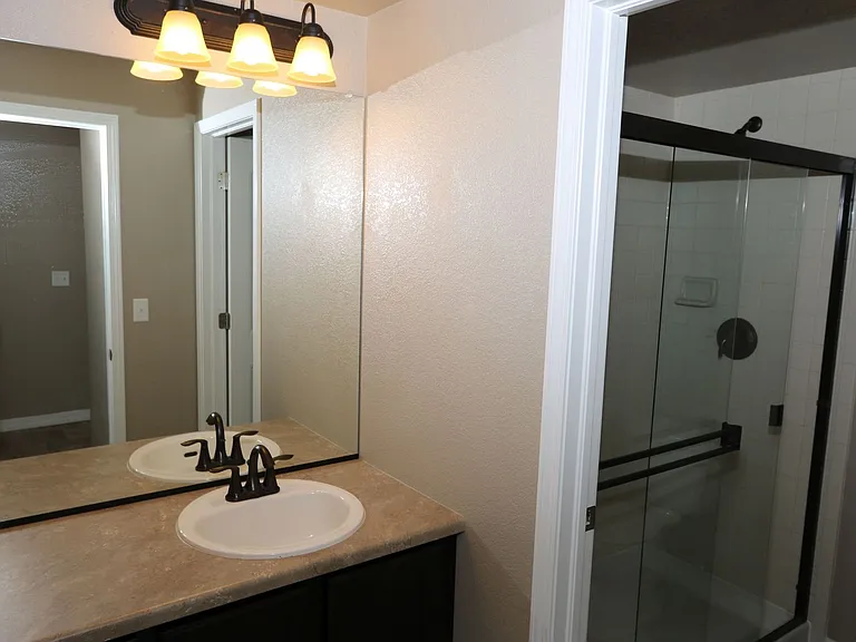 5651 Majestic Dr — Photo 15