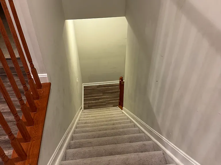 4299 Hawthorne Farms Rd — Photo 2
