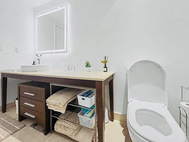 465 Brickell Ave #1605 — Photo 9